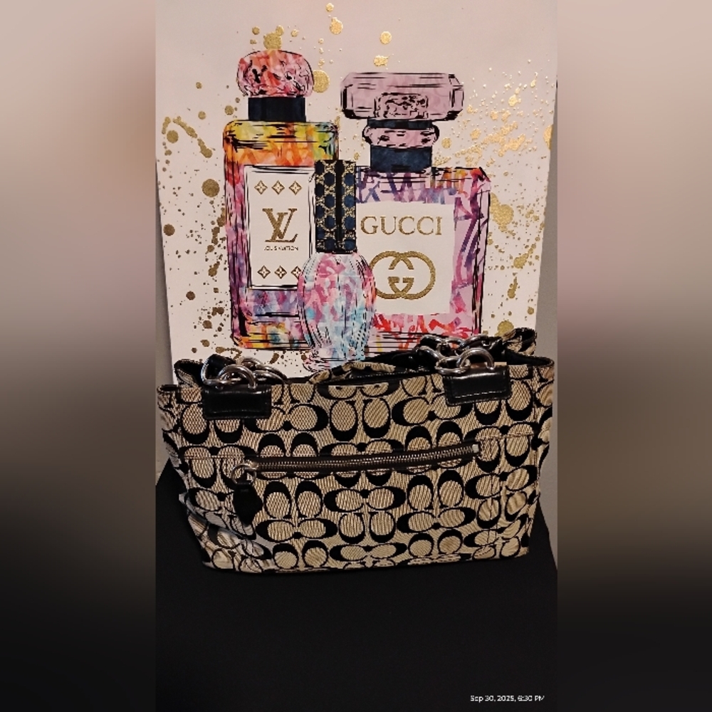 Coach Black and Tan Turn Lock Signature Tote Bag(12"W 8"H)Without Shoulder Strap - Picture 2 of 5